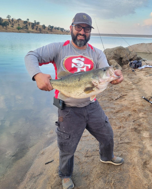Edward Tovar Story Catch
