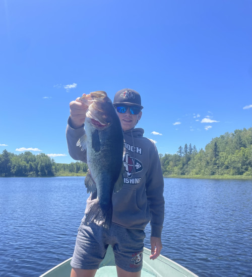 Caden Bennecke Story Catch